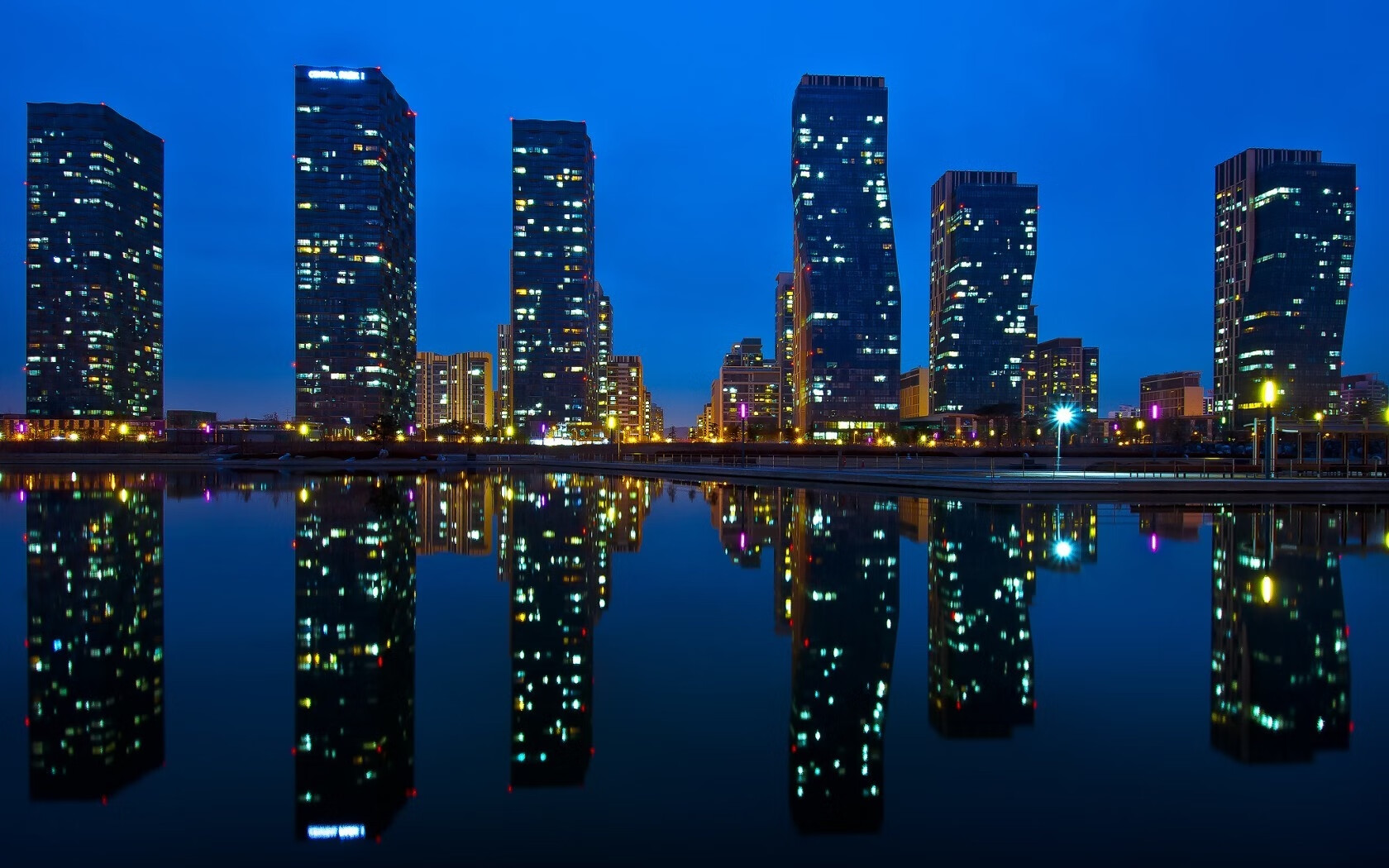 _爵士队攻守俱佳，排名逐渐逼近前列_，爵士球队队员名单