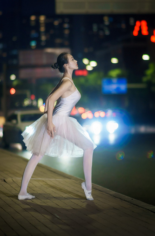 国足视频分析团队揭示战术变化趋势，国足视频集锦高清