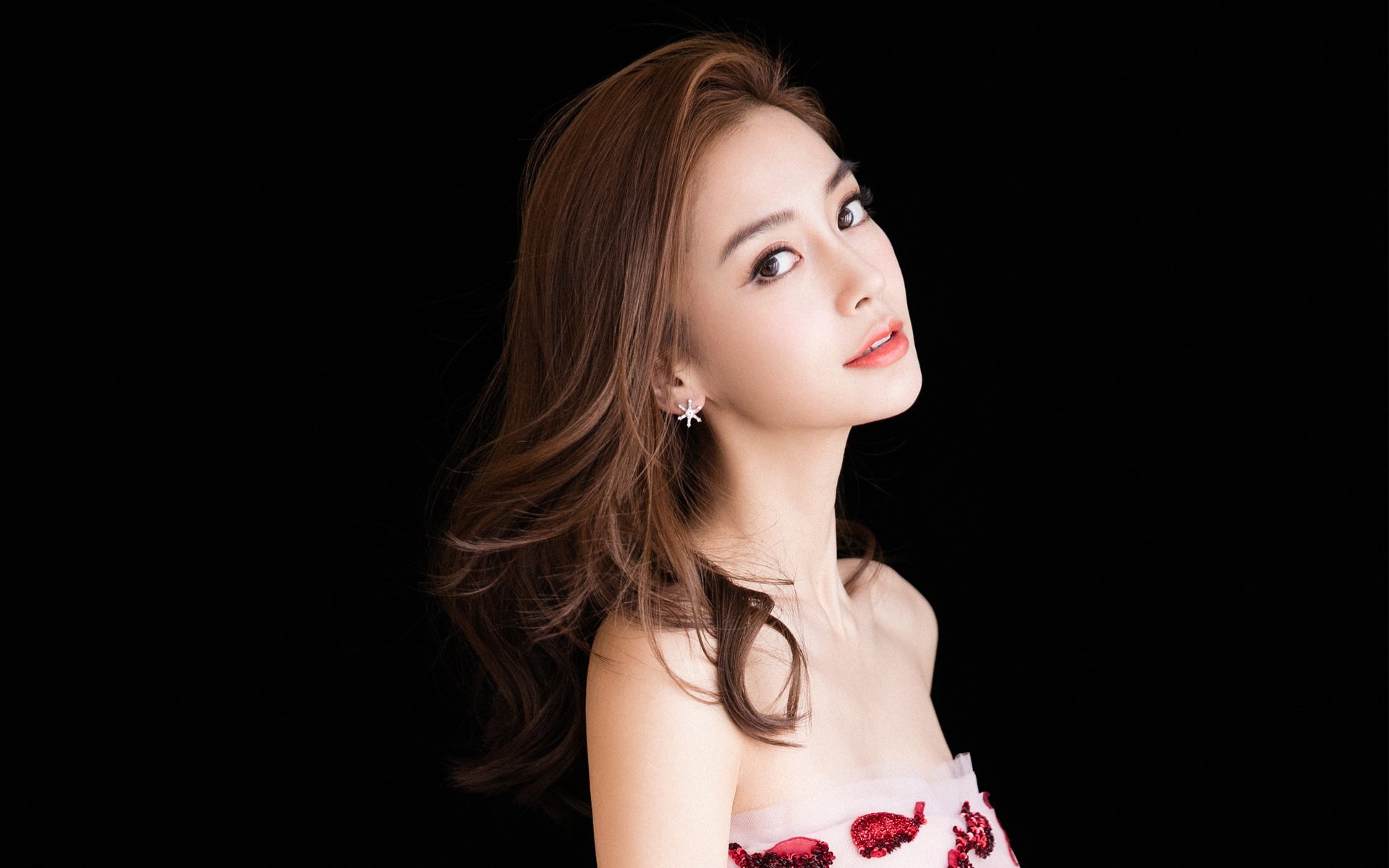 球员抗压能力是否决定大赛表现成败，抗压能力怎么填