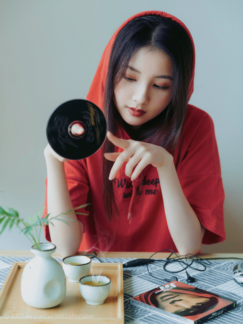 开云·体育官网-门兴格拉德巴赫中场组织流畅打破压迫，门兴格拉德巴赫球队