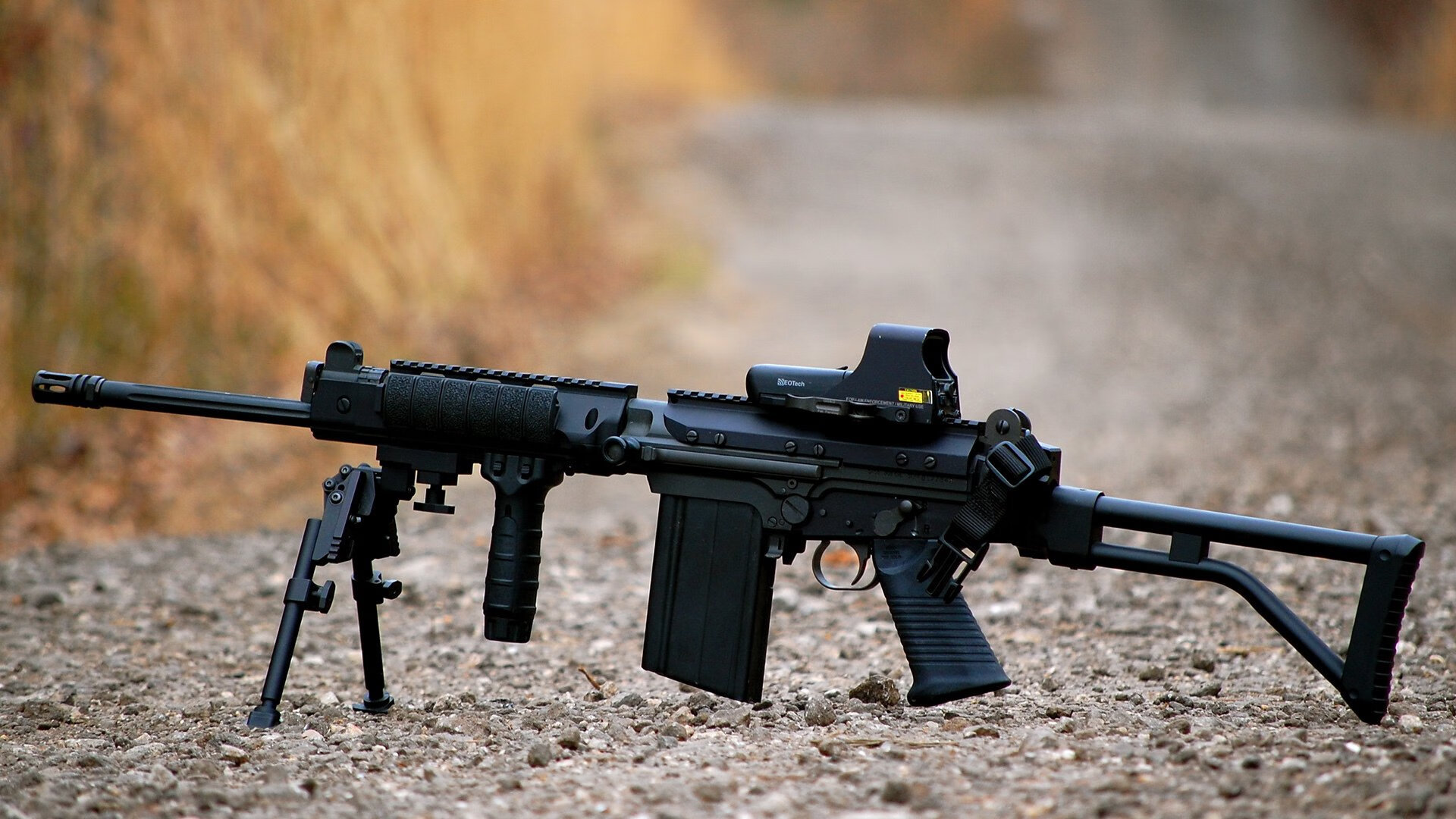 瑞·弗兰:在场上,他的跑位和防守意识为全黑队创造了无数机会